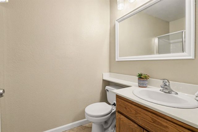 4674 La Vista Dr, Oakley, CA 94561