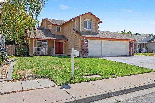 4674 La Vista Dr, Oakley, CA 94561