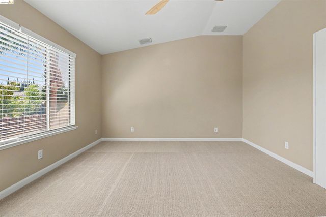 4674 La Vista Dr, Oakley, CA 94561