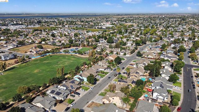 4674 La Vista Dr, Oakley, CA 94561