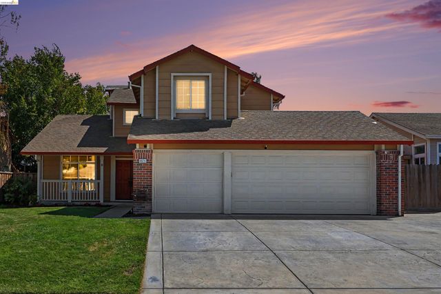 4674 La Vista Dr, Oakley, CA 94561