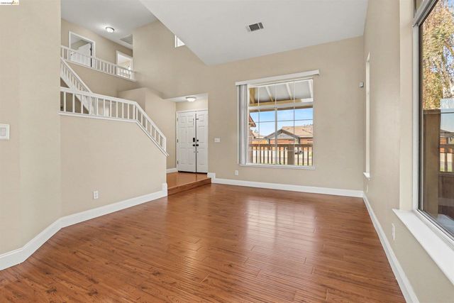 4674 La Vista Dr, Oakley, CA 94561