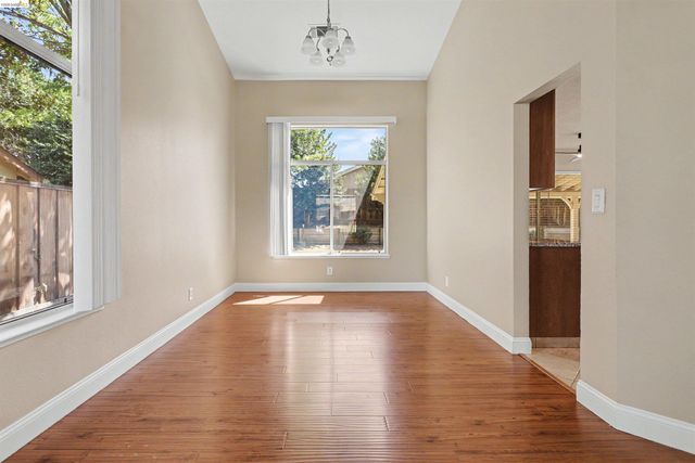 4674 La Vista Dr, Oakley, CA 94561