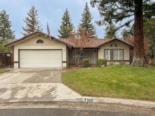 7198 N Ivanhoe Avenue, Fresno, CA 93722