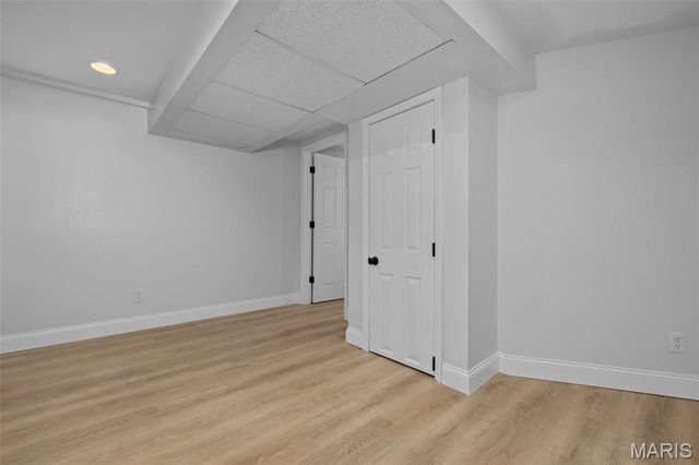 1171 Ascot Lane, St Louis, MO 63122