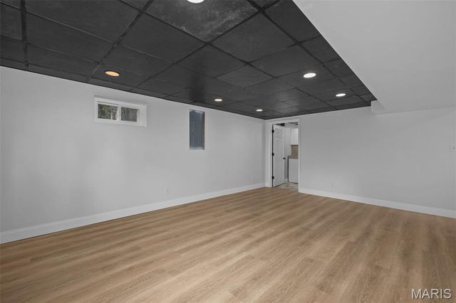 1171 Ascot Lane, St Louis, MO 63122