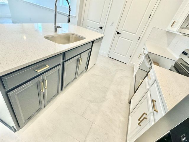 9629 SARAMAGO ALLEY, Orlando, FL 32827