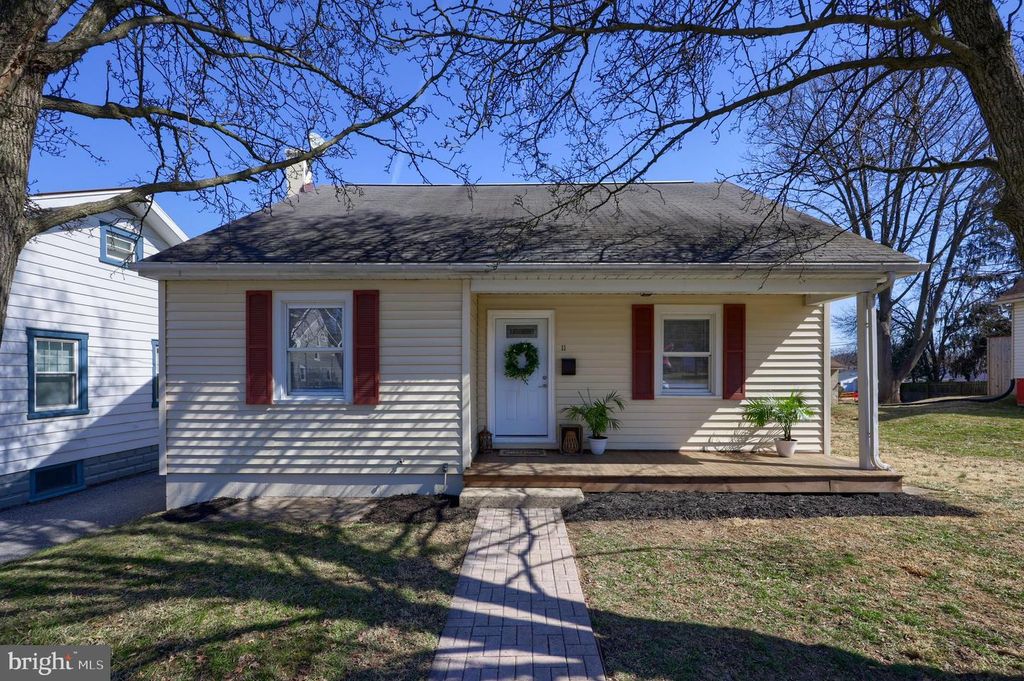 11 GIRARD AVENUE, Lancaster, PA 17603