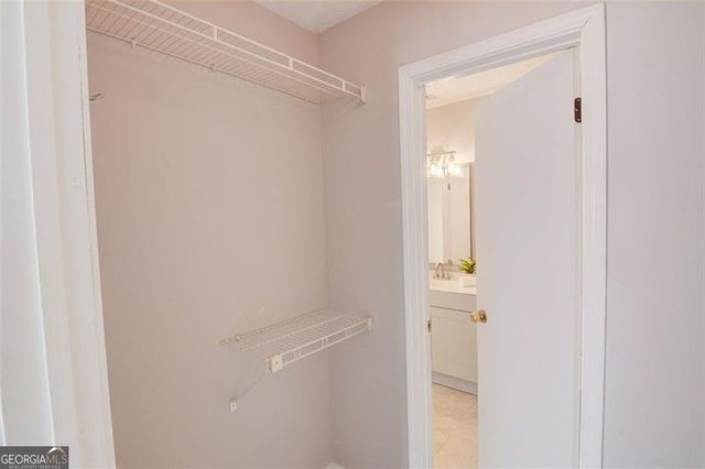 2260 Pernoshal, Dunwoody, GA 30338