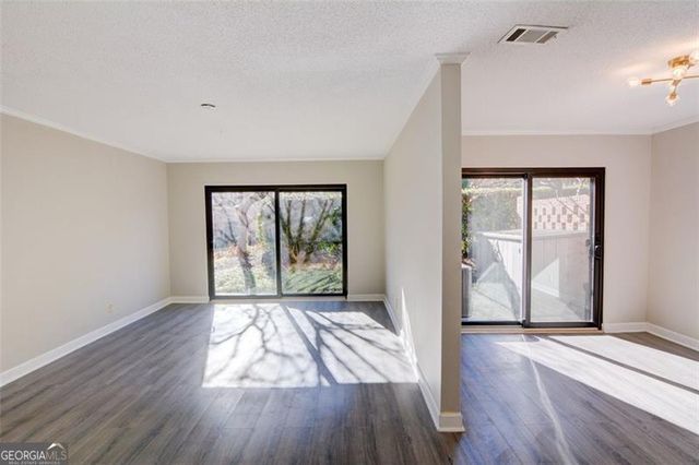 2260 Pernoshal, Dunwoody, GA 30338