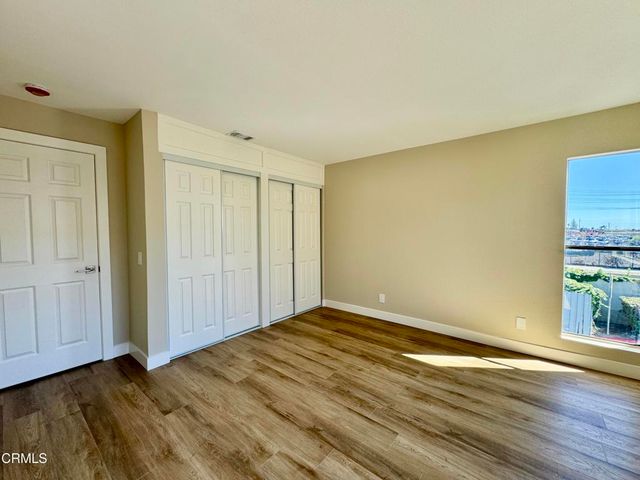 5222 Longfellow Way, Oxnard, CA 93033