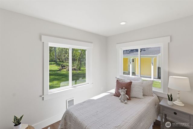 6941 NE Libby Road, Olympia, WA 98506