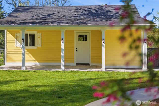 6941 NE Libby Road, Olympia, WA 98506