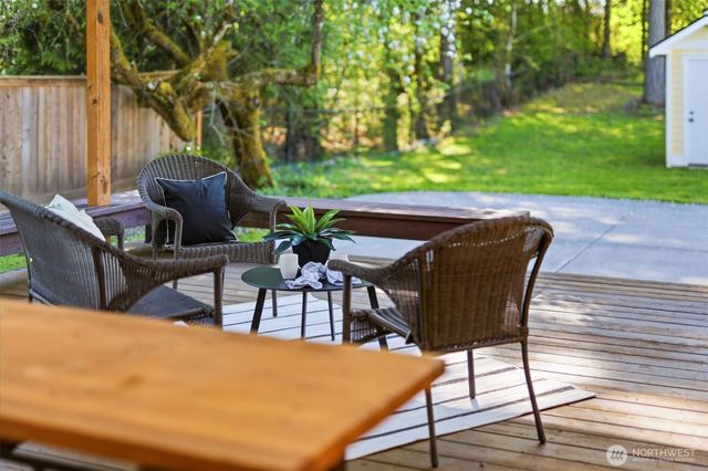 6941 NE Libby Road, Olympia, WA 98506