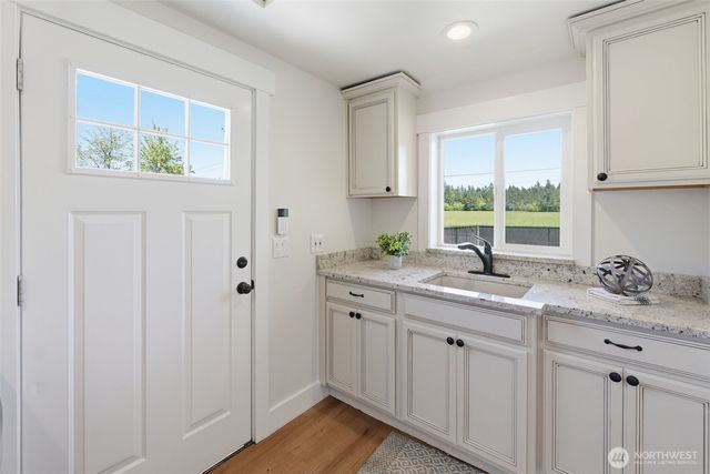 6941 NE Libby Road, Olympia, WA 98506