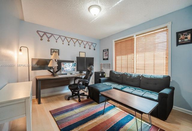 2209 NW 49th Ave, Coconut Creek, FL 33063