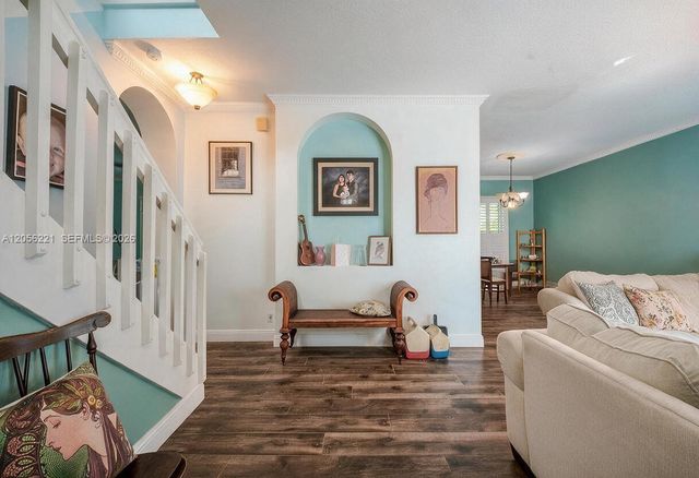 2209 NW 49th Ave, Coconut Creek, FL 33063