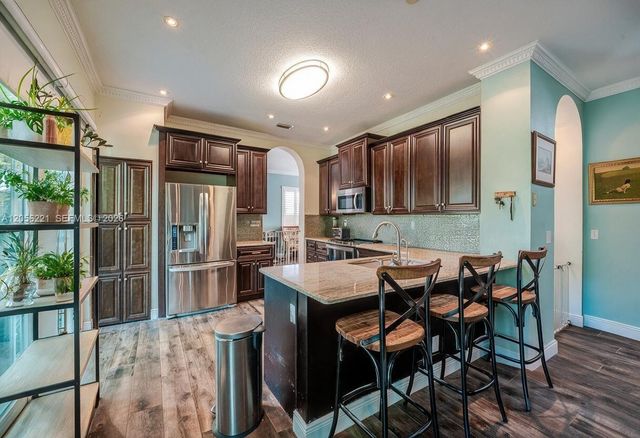 2209 NW 49th Ave, Coconut Creek, FL 33063