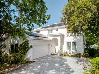 2209 NW 49th Ave, Coconut Creek, FL 33063