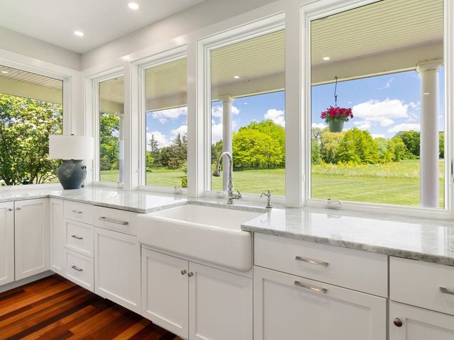 449 Palmer Lane, Charlotte, VT 05445