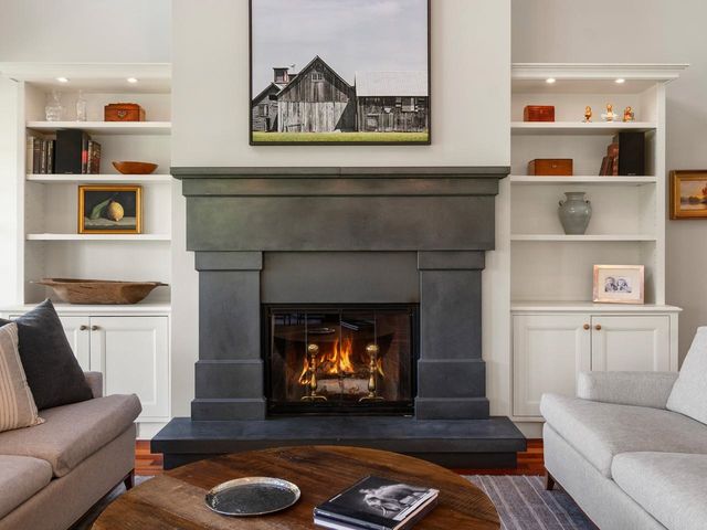 449 Palmer Lane, Charlotte, VT 05445