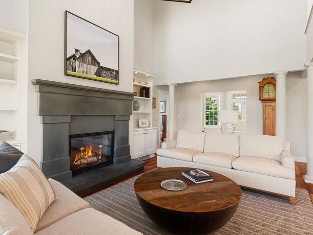 449 Palmer Lane, Charlotte, VT 05445