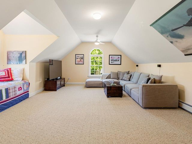 449 Palmer Lane, Charlotte, VT 05445