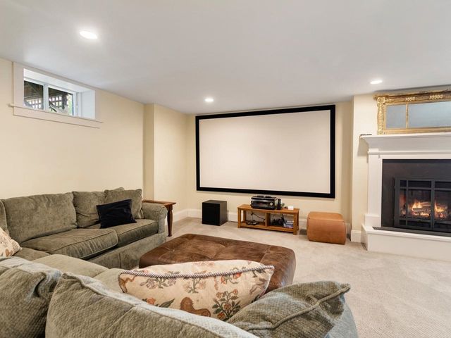 449 Palmer Lane, Charlotte, VT 05445
