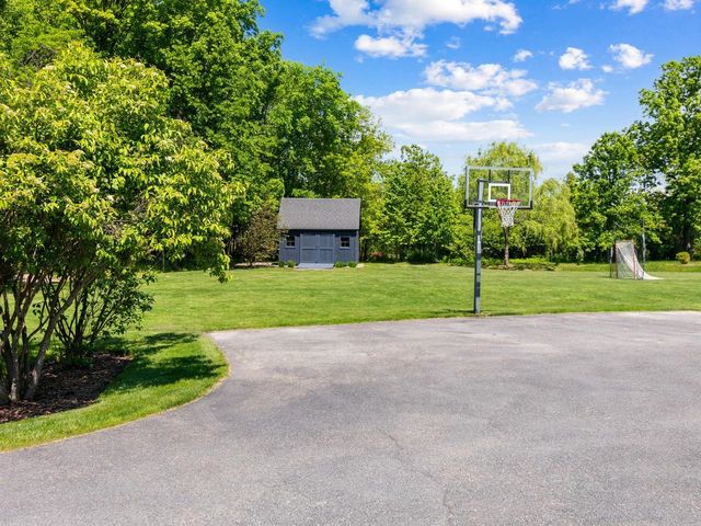 449 Palmer Lane, Charlotte, VT 05445