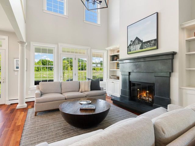 449 Palmer Lane, Charlotte, VT 05445