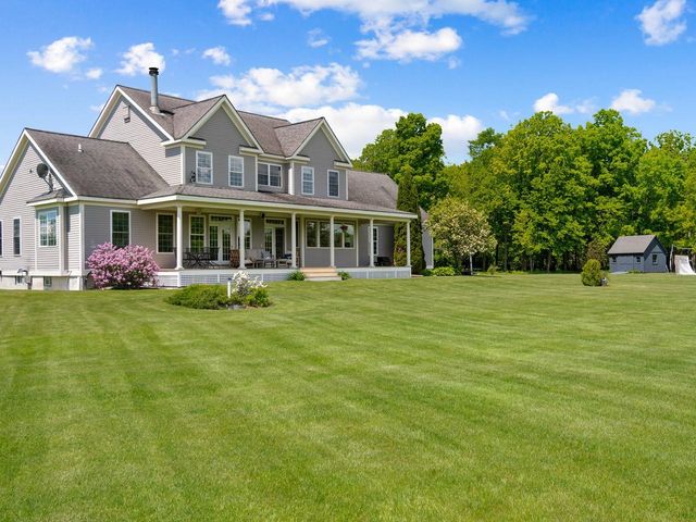 449 Palmer Lane, Charlotte, VT 05445