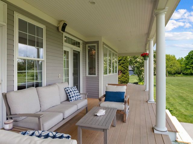 449 Palmer Lane, Charlotte, VT 05445