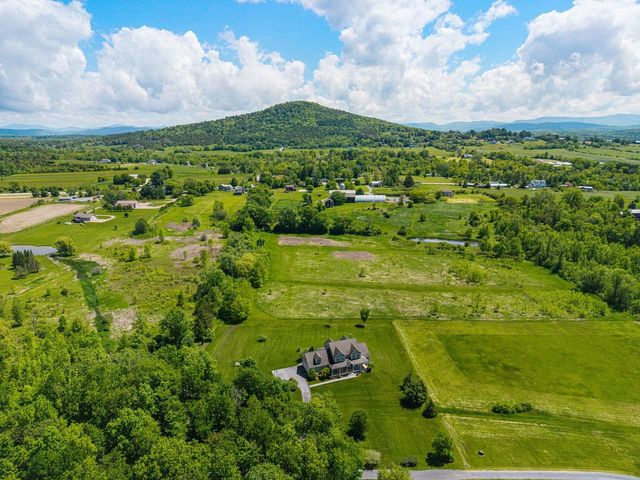 449 Palmer Lane, Charlotte, VT 05445