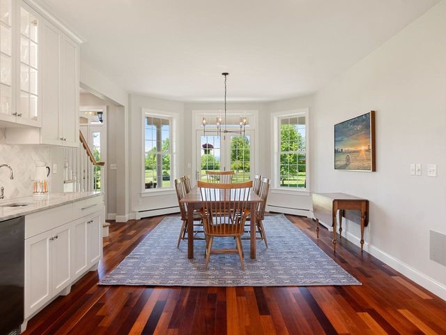 449 Palmer Lane, Charlotte, VT 05445