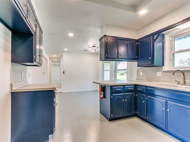 10820 Blue Fox Drive, Edmond, OK 73025