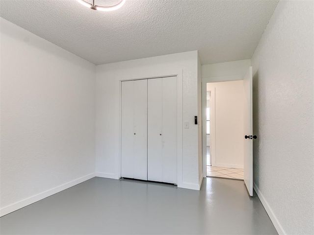 10820 Blue Fox Drive, Edmond, OK 73025