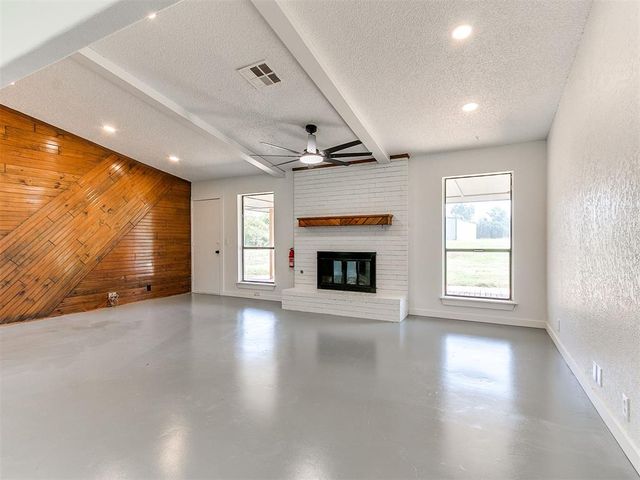 10820 Blue Fox Drive, Edmond, OK 73025