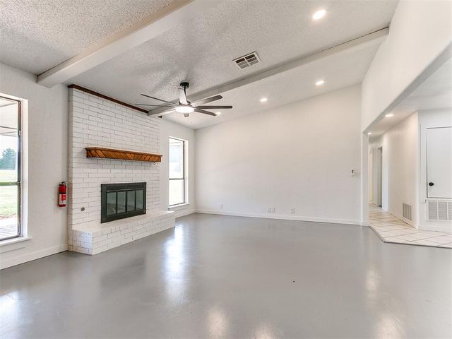 10820 Blue Fox Drive, Edmond, OK 73025