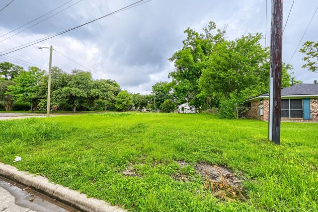 4313 Collingsworth Street, Houston, TX 77026