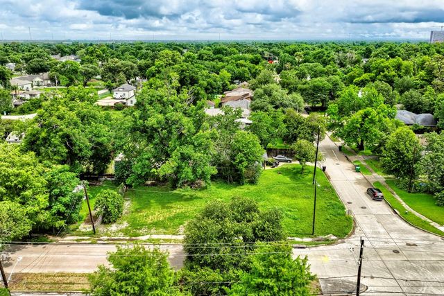 4313 Collingsworth Street, Houston, TX 77026