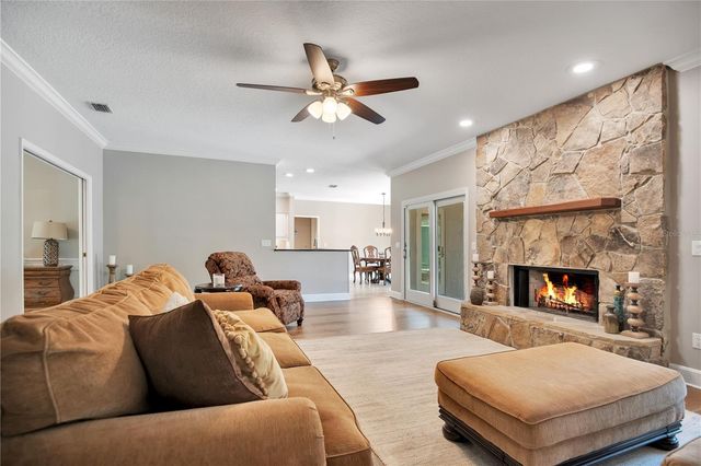 8368 RAMBLING RIVER DRIVE, Sanford, FL 32771