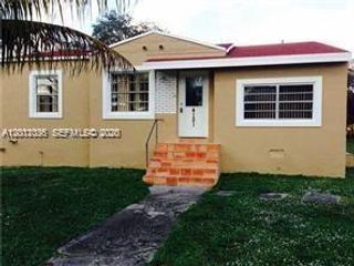 4121 SW 26th St, West Park, FL 33023