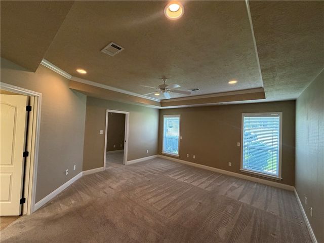 413 COLD SPRING Drive, College Station, TX 77845