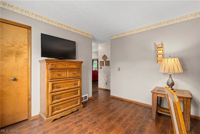 5516 Andover Drive, Parma, OH 44134