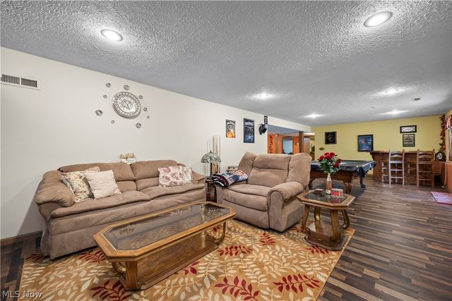 5516 Andover Drive, Parma, OH 44134