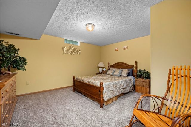 5516 Andover Drive, Parma, OH 44134