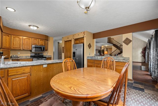5516 Andover Drive, Parma, OH 44134