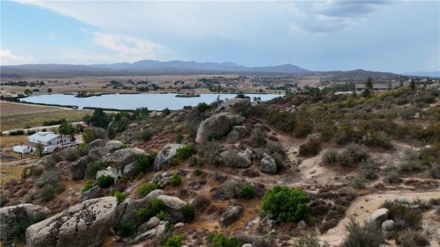 654 Skyview, Aguanga, CA 92536