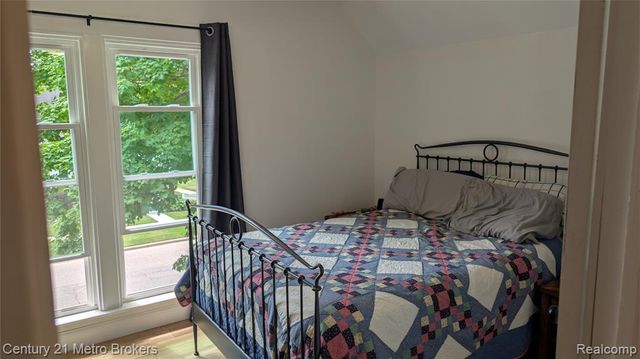 301 Mill Street, Flushing, MI 48433