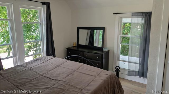 301 Mill Street, Flushing, MI 48433
